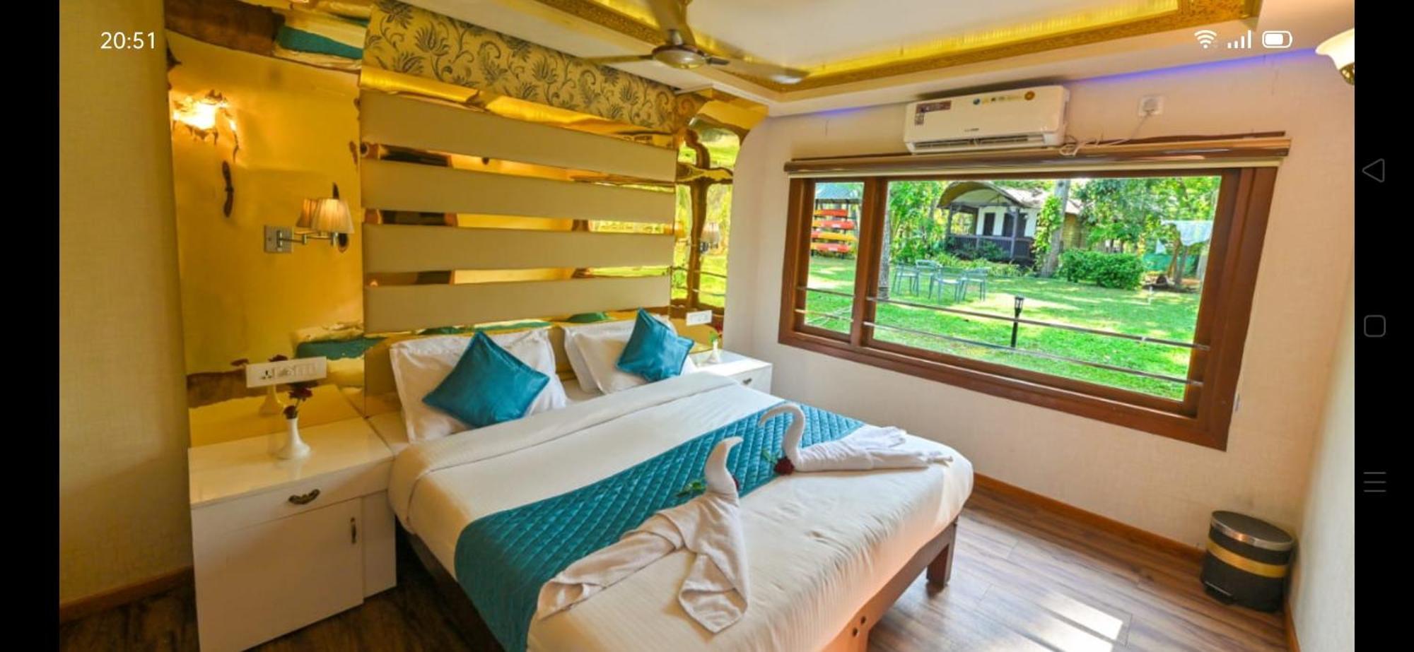 Victoria Houseboats Hotel Alappuzha Eksteriør billede