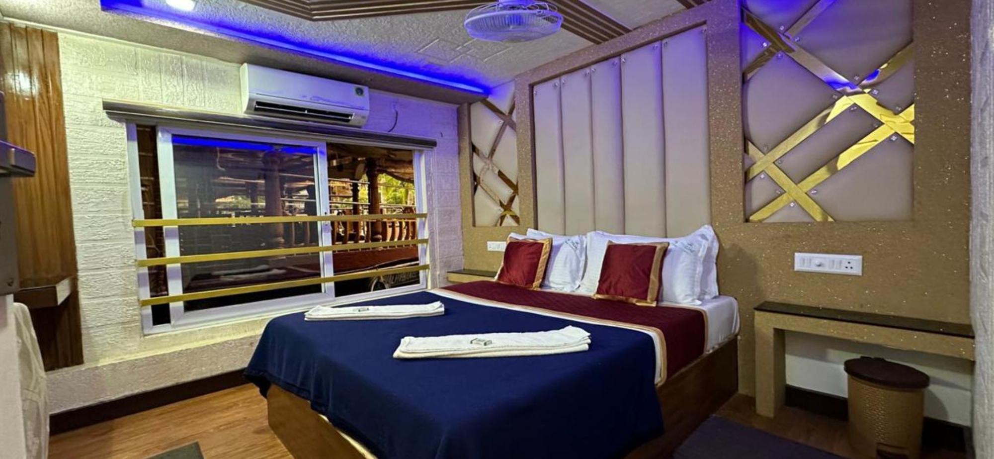Victoria Houseboats Hotel Alappuzha Eksteriør billede